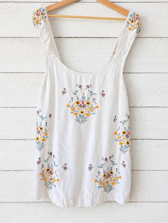 Free People Dresses & Skirts - Free People White Wildflower Embroidered Mini Dress Size XS
